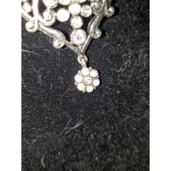 A Statement Necklace Costume Jewelry AB Rhinestones And Beads Victorian Inspired - Picture 5 of 11